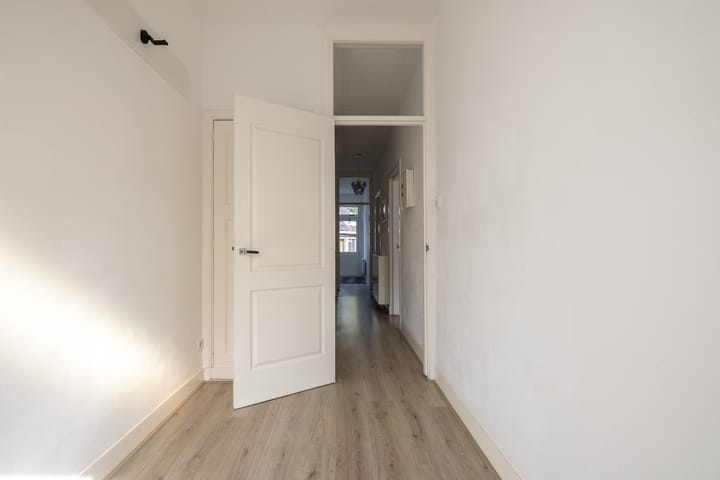 Foto 25 van Kleiweg 105-B