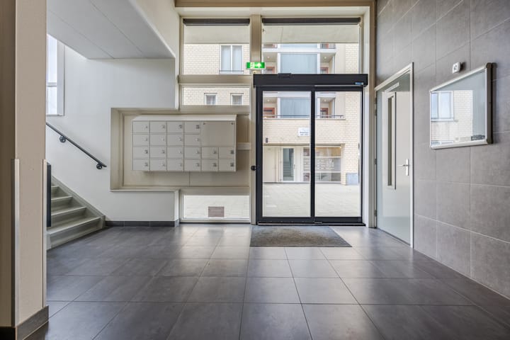 Photo 25 of Wulpstraat 92