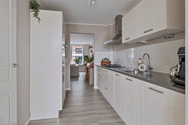 Photo 8 of Midstrjitte 64