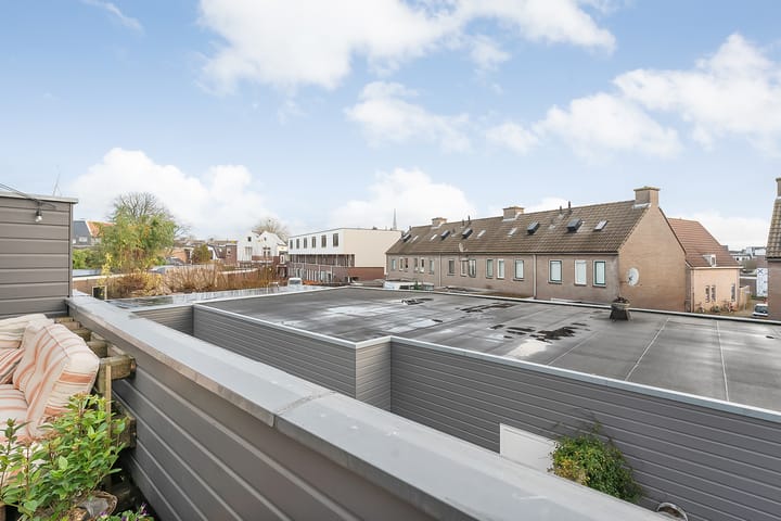 Foto 22 van Van Karnebeekstraat 97-A