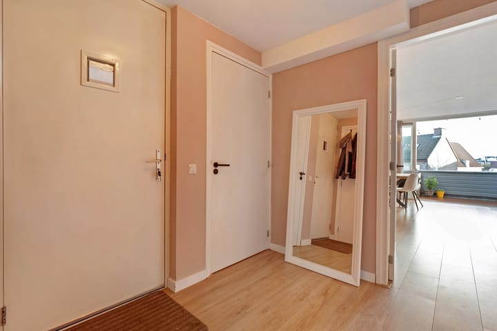 Foto 23 van Van Karnebeekstraat 97-A