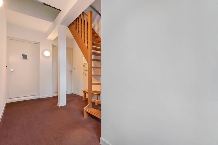 Foto 34 van Van Karnebeekstraat 97-A