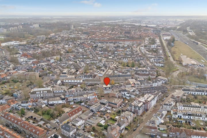 Foto 43 van Van Karnebeekstraat 97-A