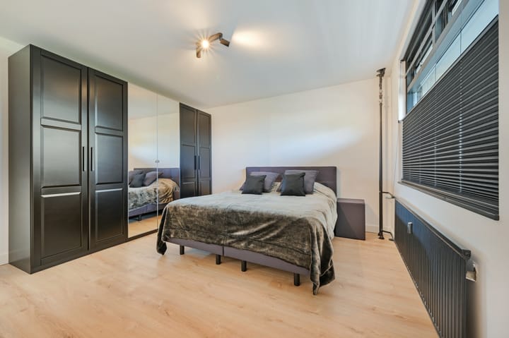 Foto 22 van Sirtemastraat 240