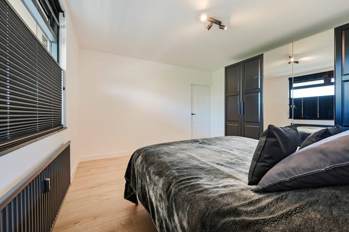 Foto 23 van Sirtemastraat 240