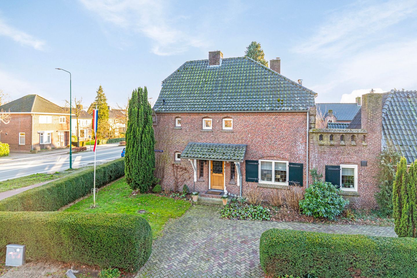 Foto 10 van Nassaustraat 1