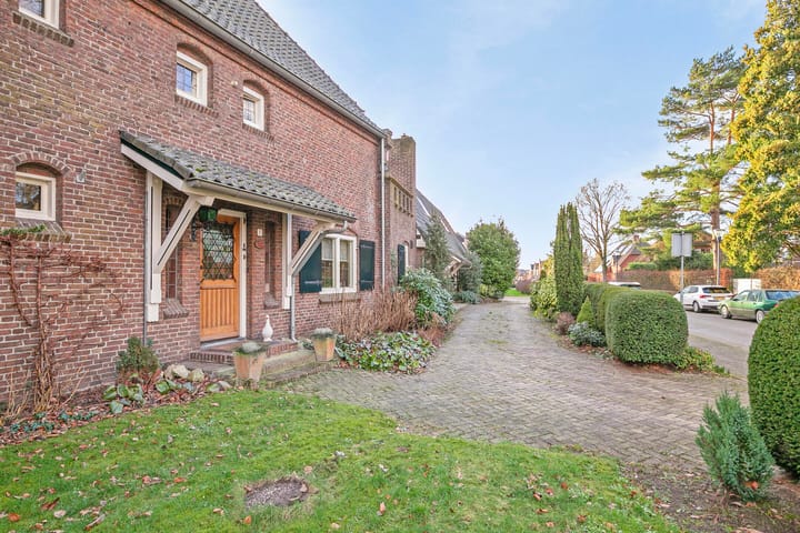 Foto 11 van Nassaustraat 1