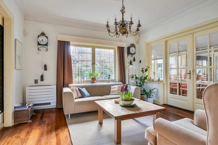 Foto 18 van Nassaustraat 1