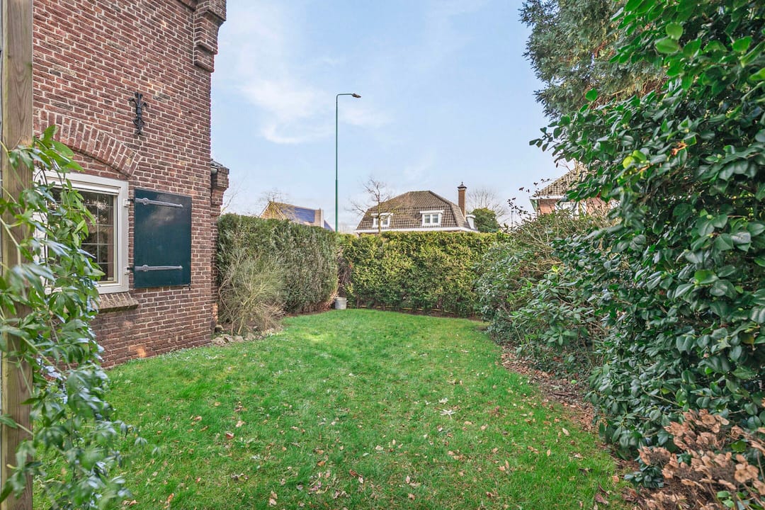 Foto 68 van Nassaustraat 1