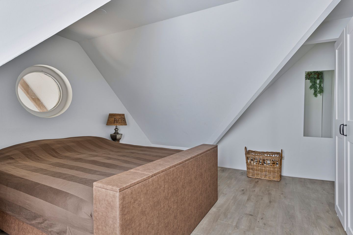 Photo 25 of Herenlaan 99