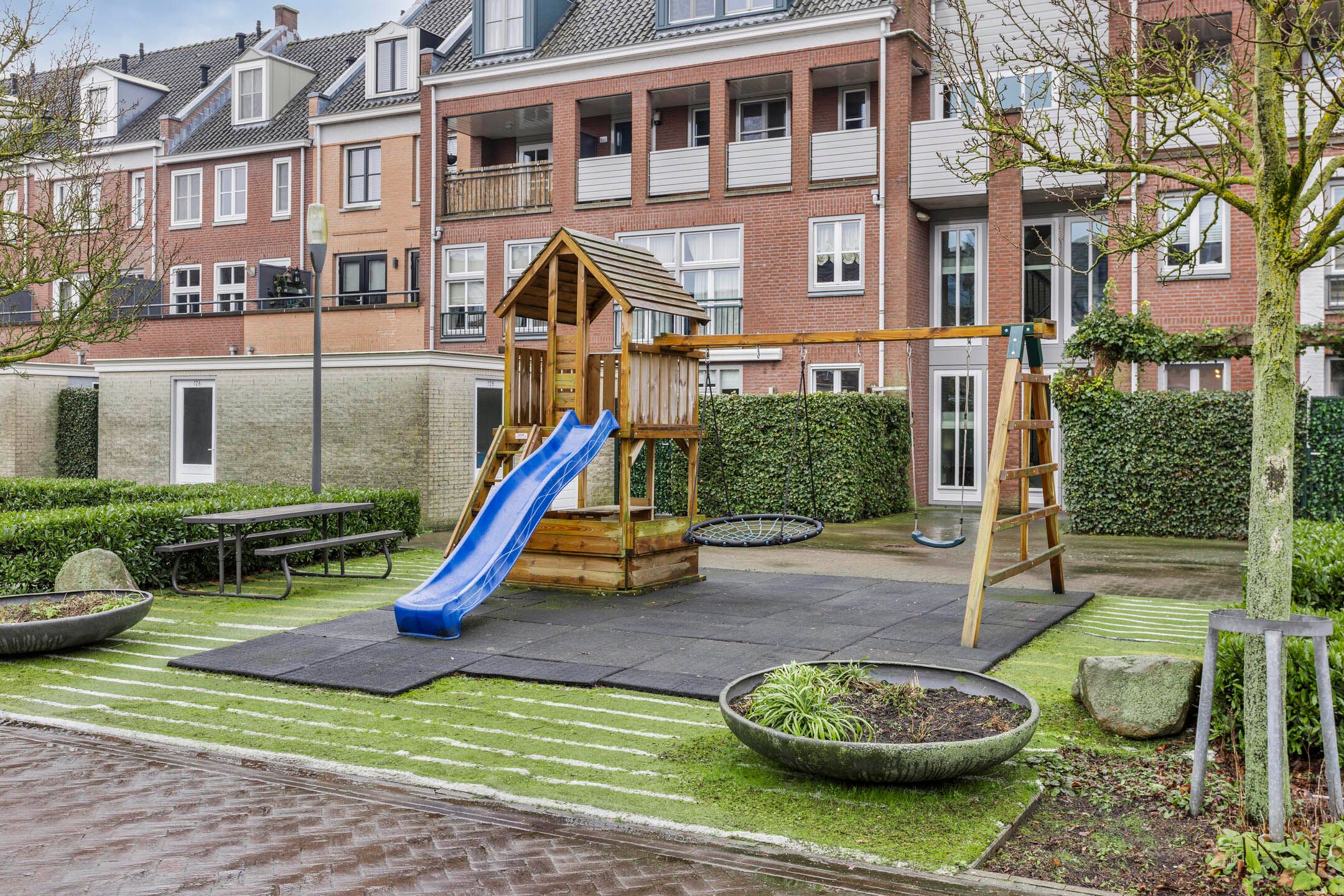 Photo 36 of Herenlaan 99