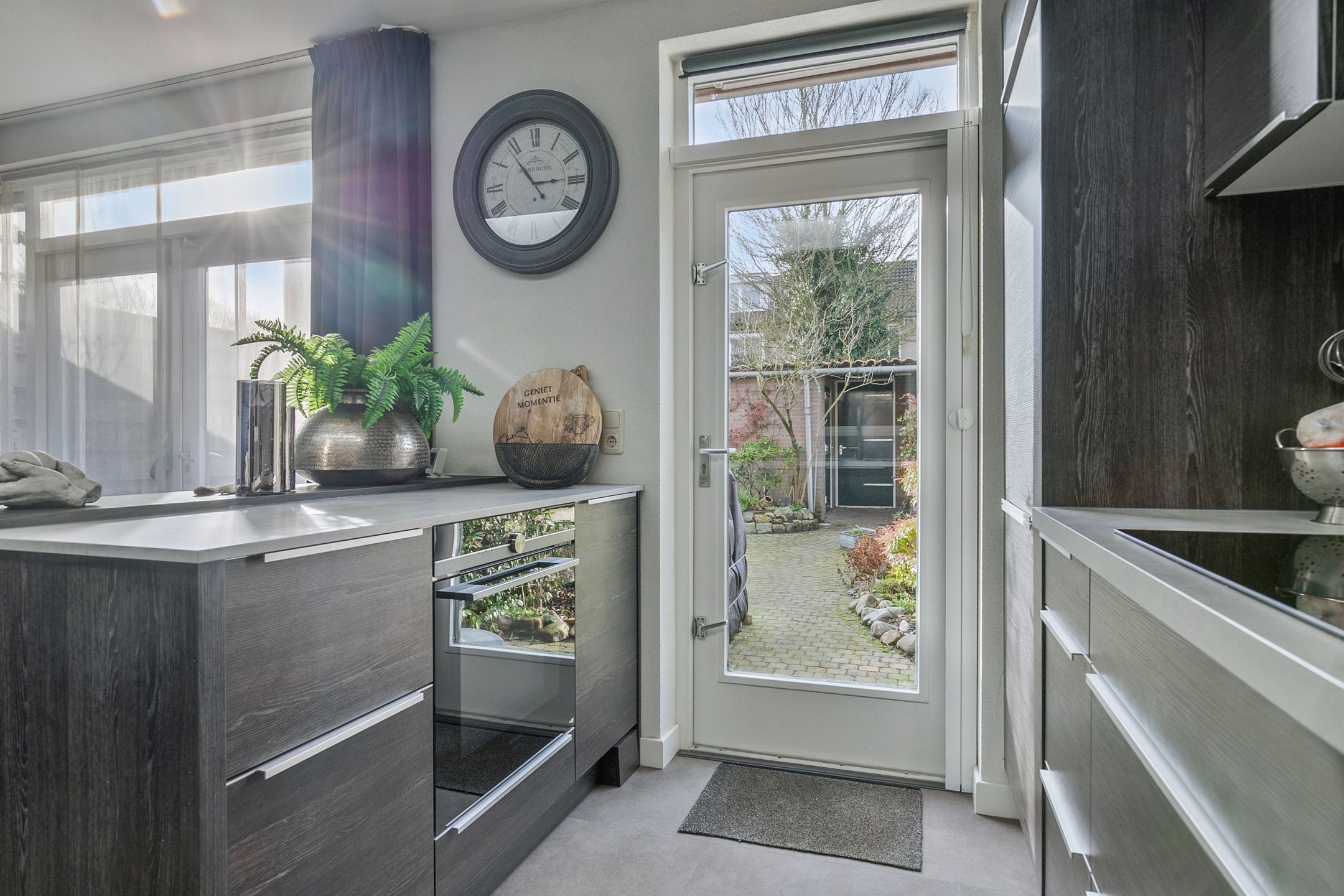 Foto 15 van Alpenlaan 217