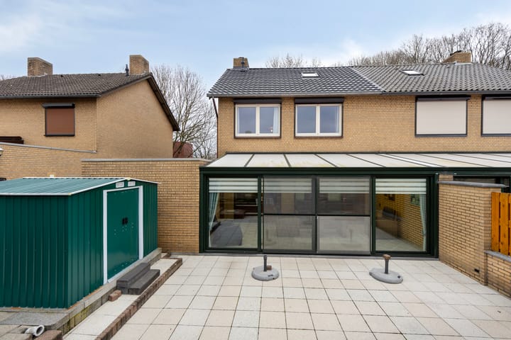 Photo 3 of Maaseikerweg 16