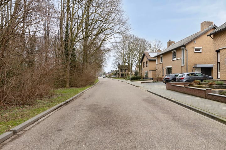 Photo 4 of Maaseikerweg 16