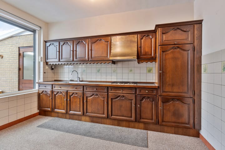 Photo 12 of Maaseikerweg 16