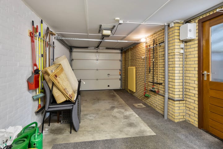 Photo 35 of Maaseikerweg 16