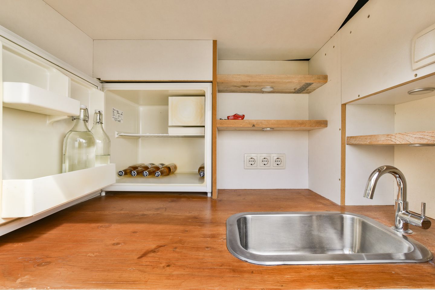 Foto 25 van Woestduinstraat 51-2