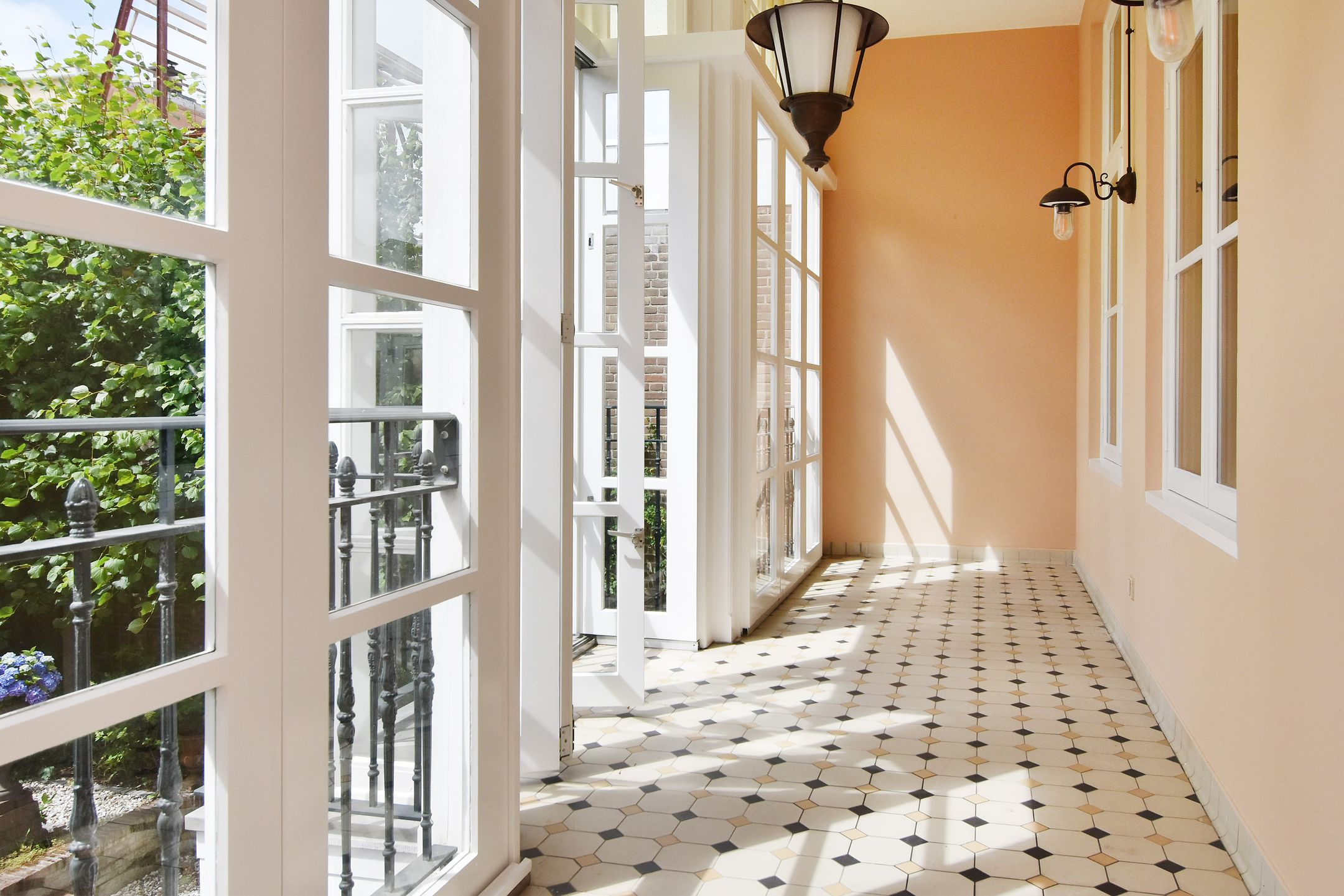 Foto 15 van Koninginnegracht 83