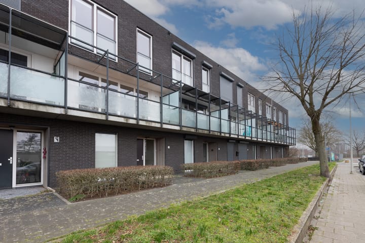 Foto 32 van Augustalaan 12