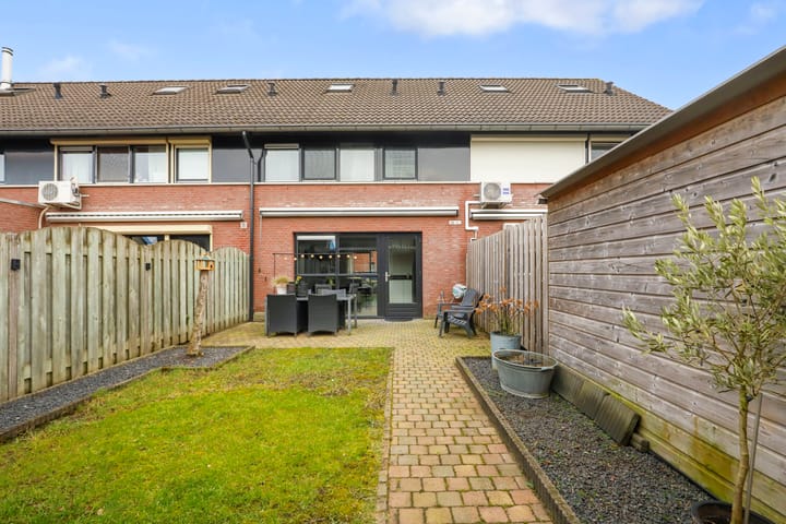 Foto 10 van Viswei 9