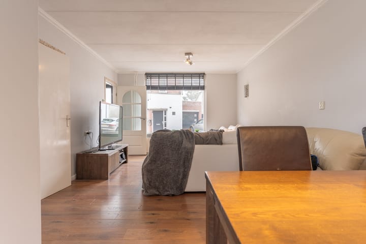 Foto 9 van Mosselstraat 10