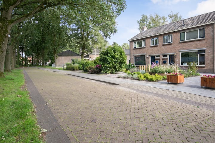 Foto 5 van Bareldsburglaan 8