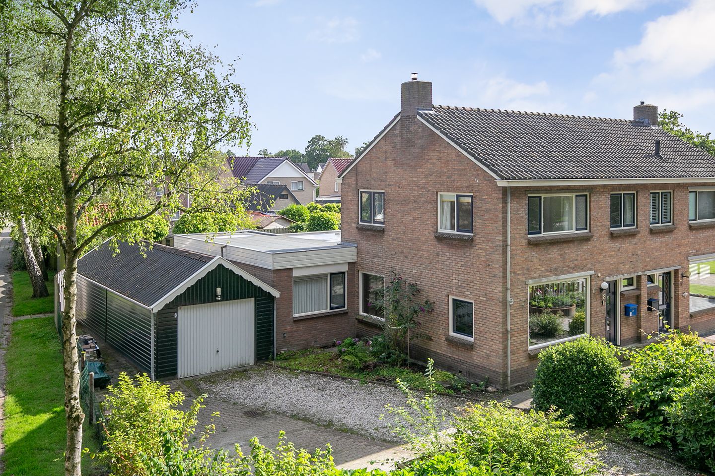 Foto 1 van Bareldsburglaan 8