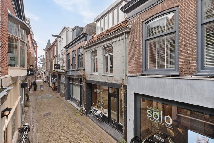 Hoogstraat 20