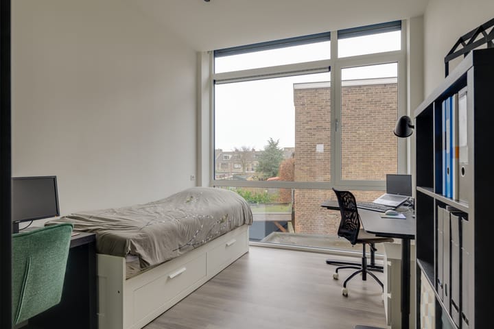 Foto 21 van Zuideinde 11-D