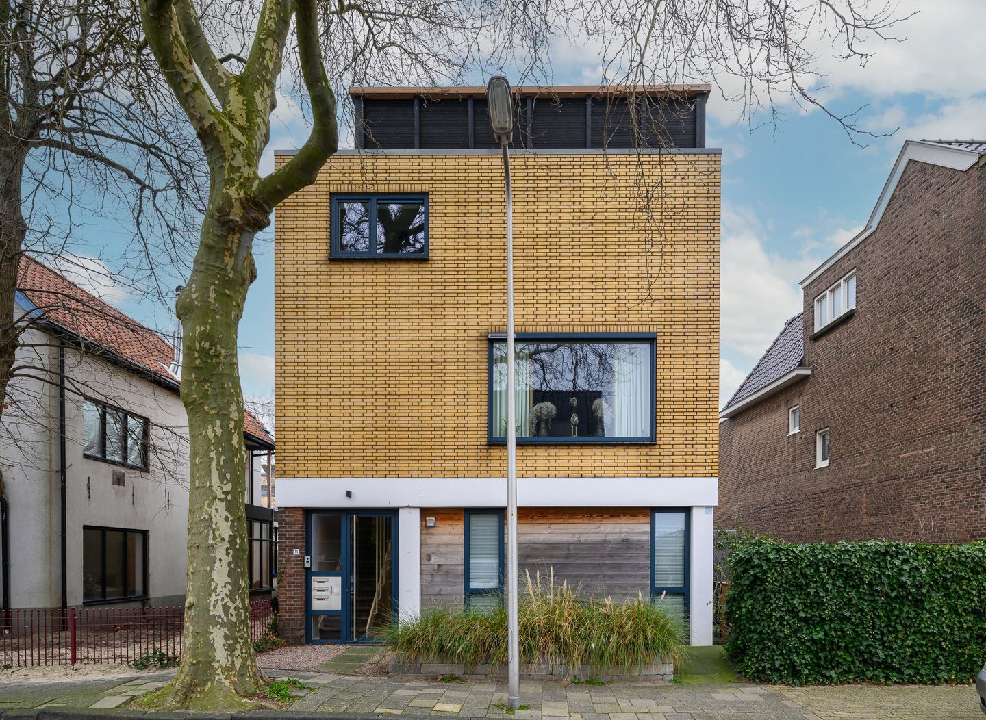 Foto 25 van Zuideinde 11-D