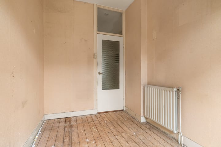 Photo 11 of Paramariboplein 55