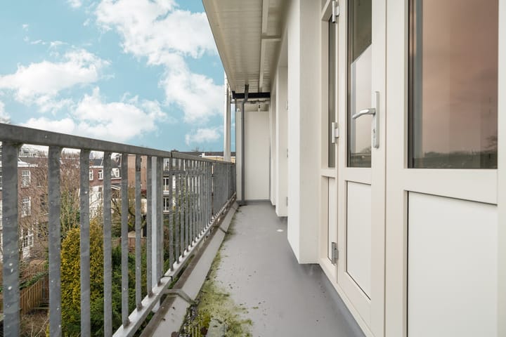 Foto 6 van Paramariboplein 51-3