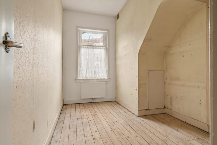 Photo 15 of Paramariboplein 55