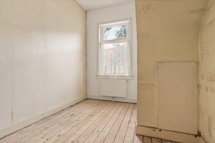 Photo 17 of Paramariboplein 55