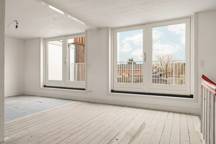 Foto 27 van Paramariboplein 51-3