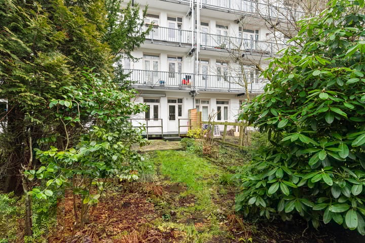 Photo 33 of Paramariboplein 55