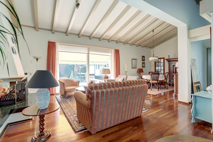 Foto 9 van Den Dries 24