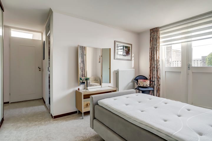 Foto 20 van Den Dries 24