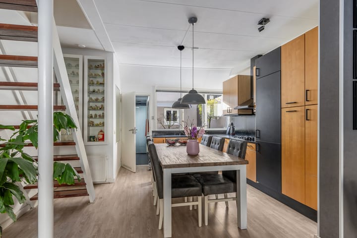 Foto 15 van Eendrachtstraat 40