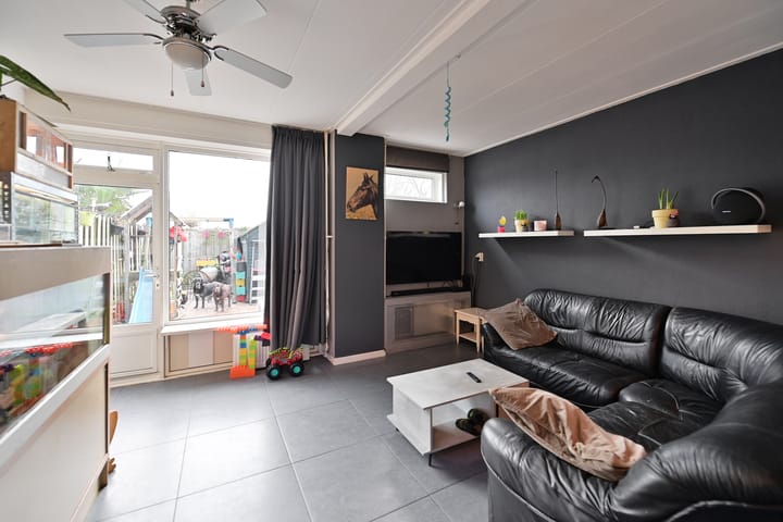 Photo 7 of Weegschaalhof 17