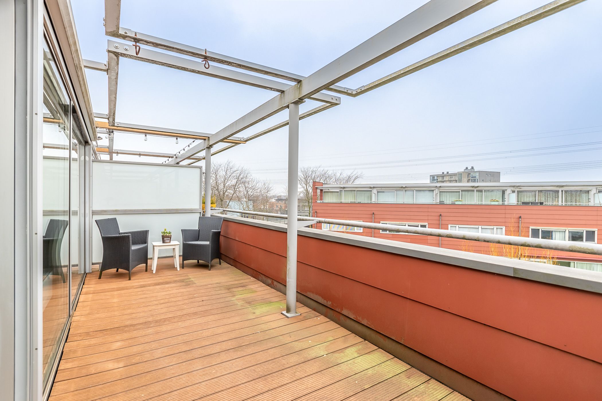 Photo 3 of Karper 47