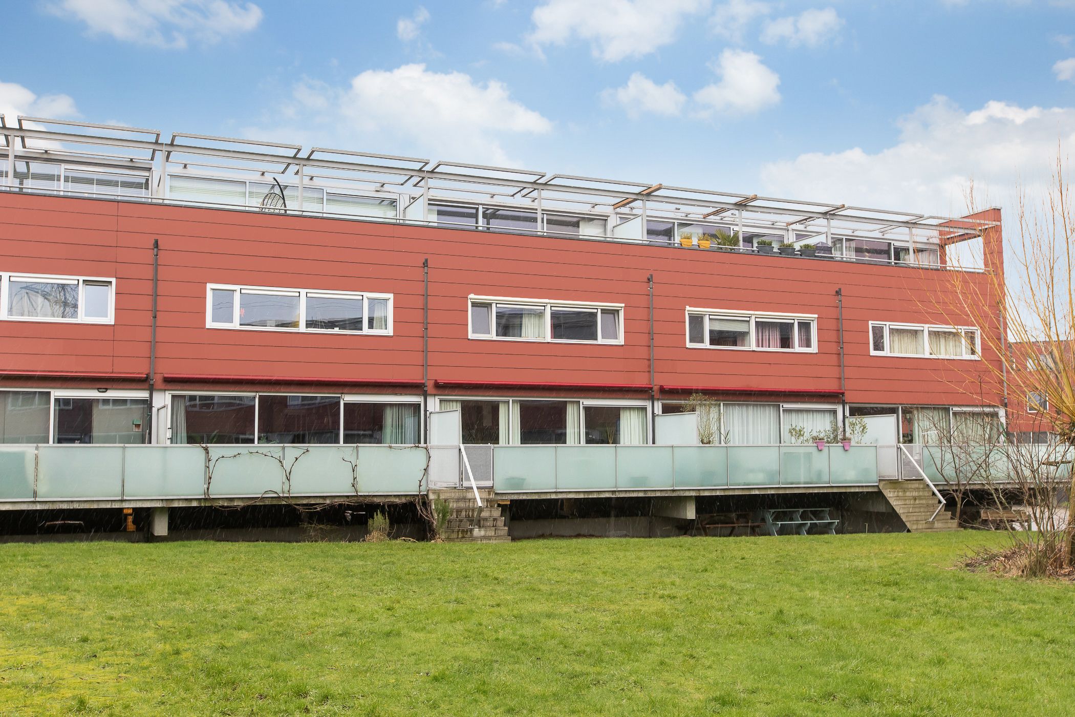 Photo 6 of Karper 47