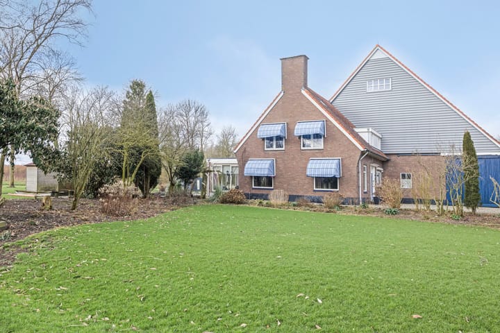 Foto 4 van Voorsterweg 18