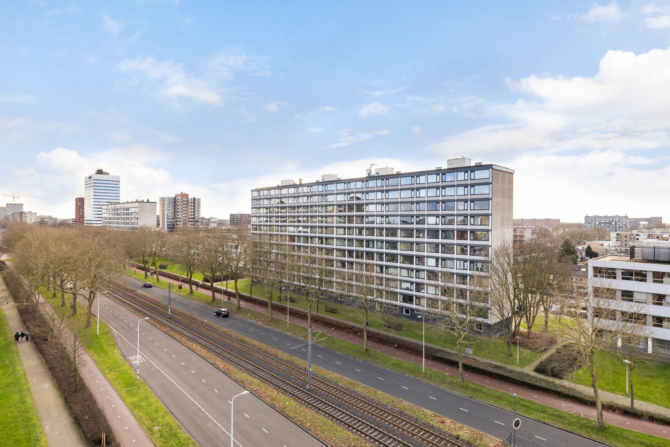 Foto 33 van Beneluxlaan 134