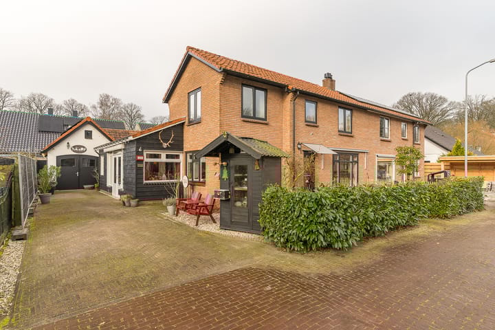 Foto 6 van Kastanjelaan 17