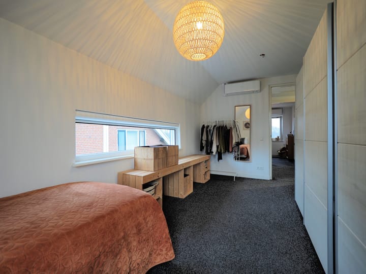 Foto 45 van Westeind 113