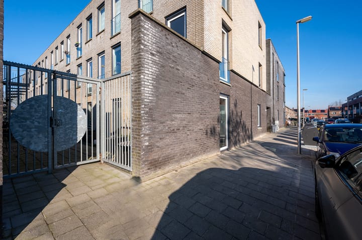 Foto 5 van Berlagestraat 2