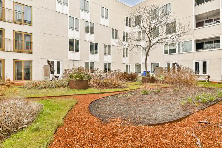 Foto 9 van Joris Ivensplein 114-C