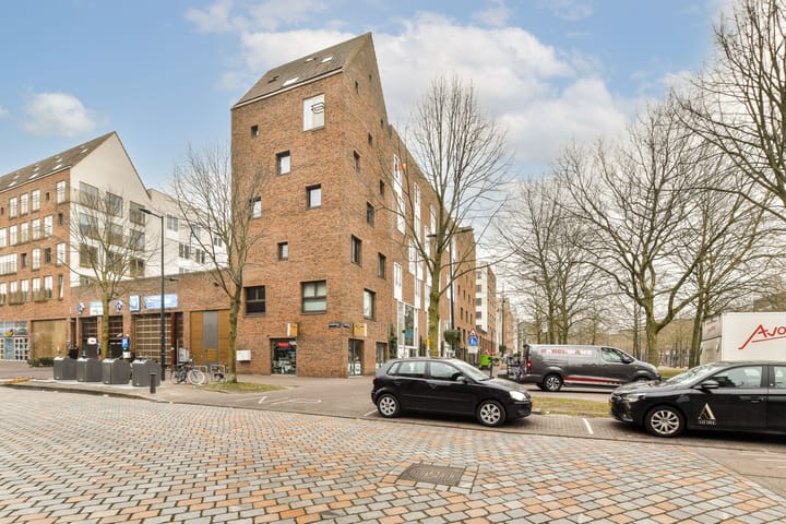 Foto 11 van Joris Ivensplein 114-C