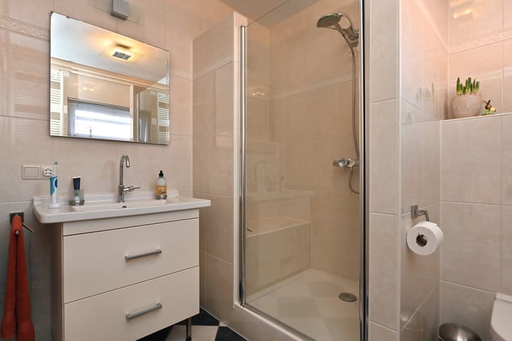 Foto 14 van Korenbloemstraat 24